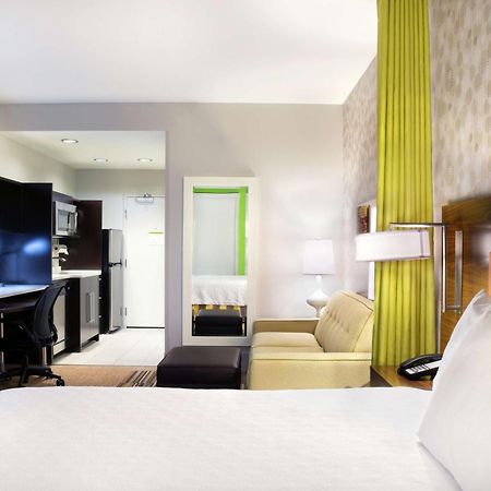 Home2 Suites By Hilton Indianapolis Greenwood Extérieur photo