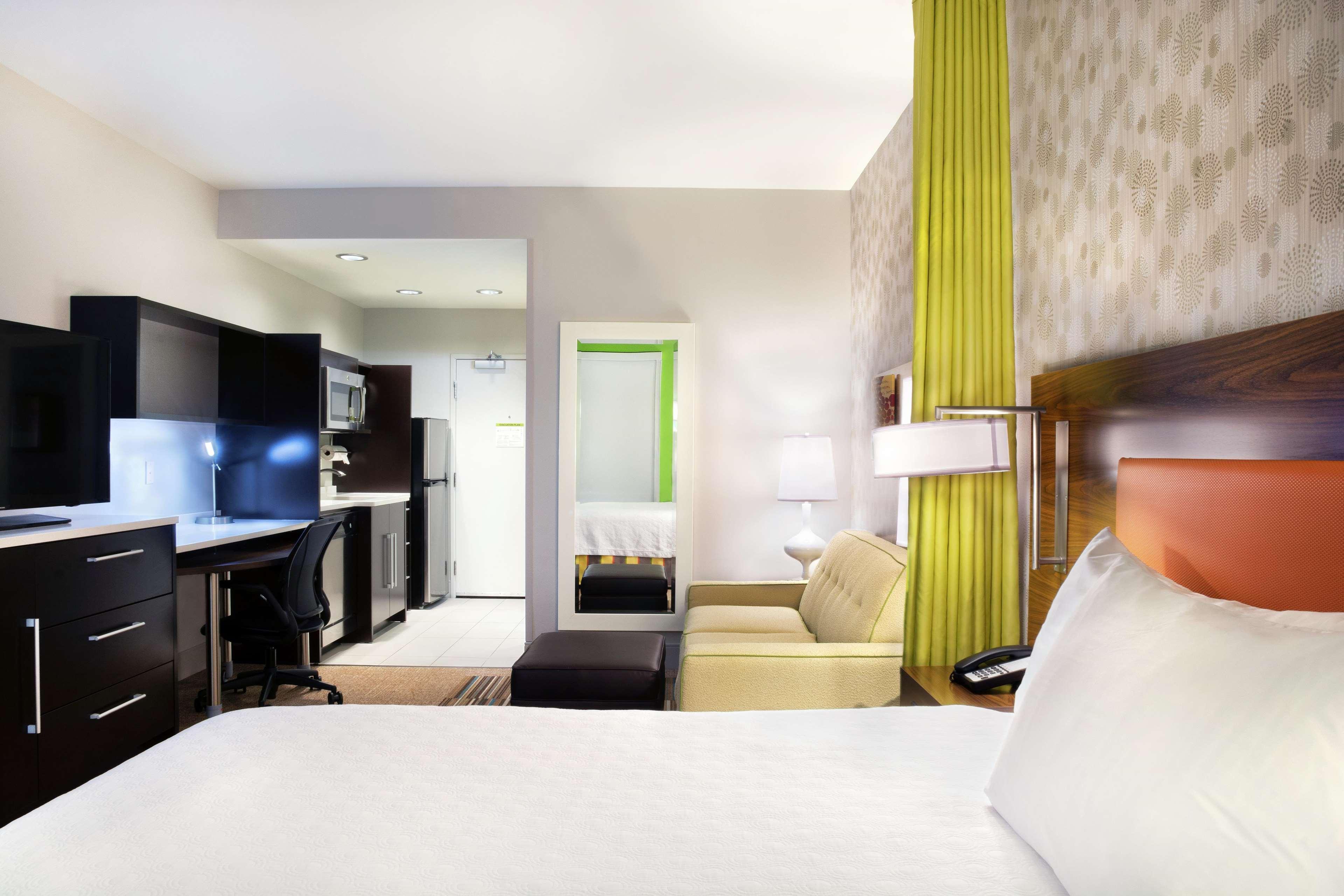 Home2 Suites By Hilton Indianapolis Greenwood Extérieur photo