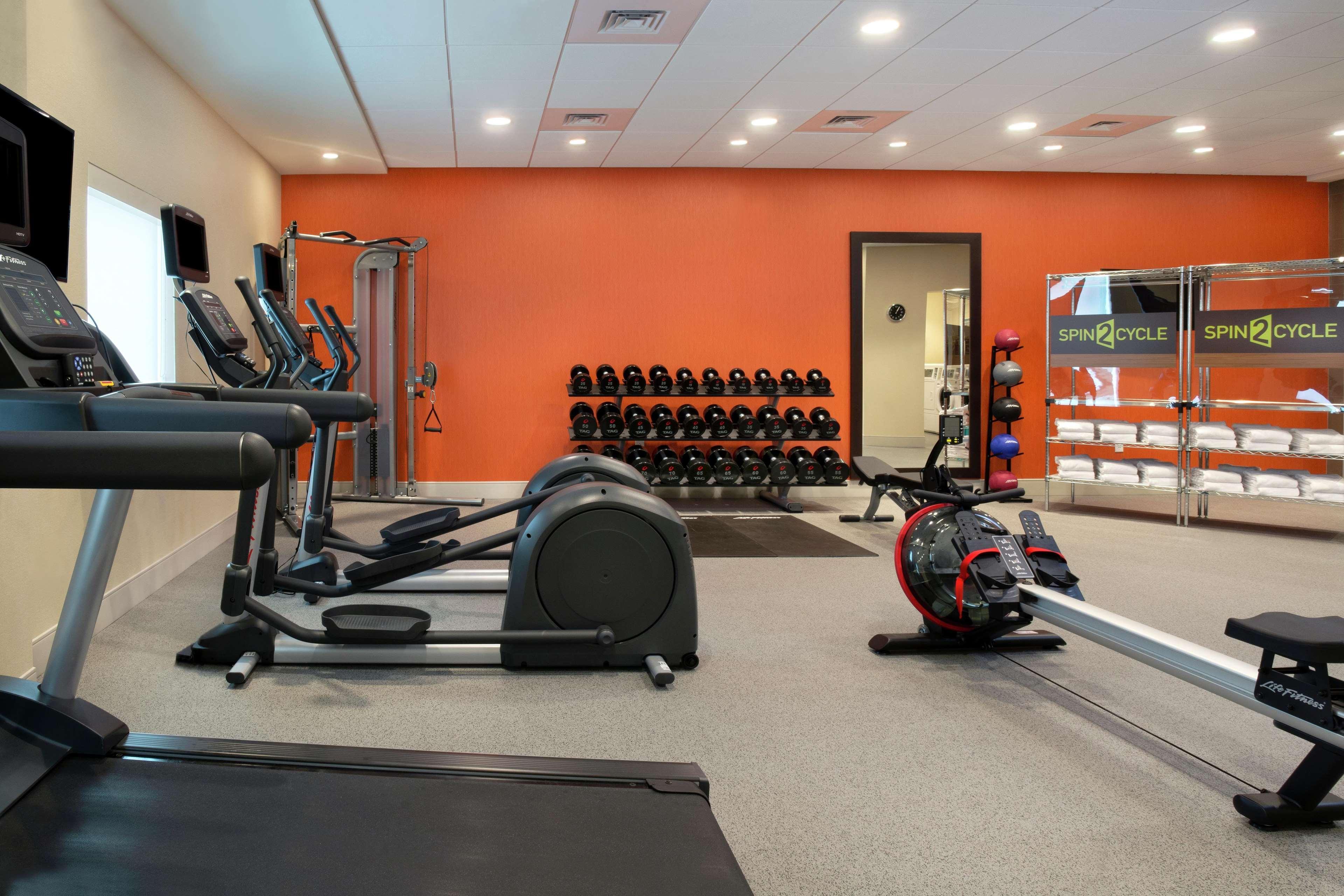 Home2 Suites By Hilton Indianapolis Greenwood Extérieur photo
