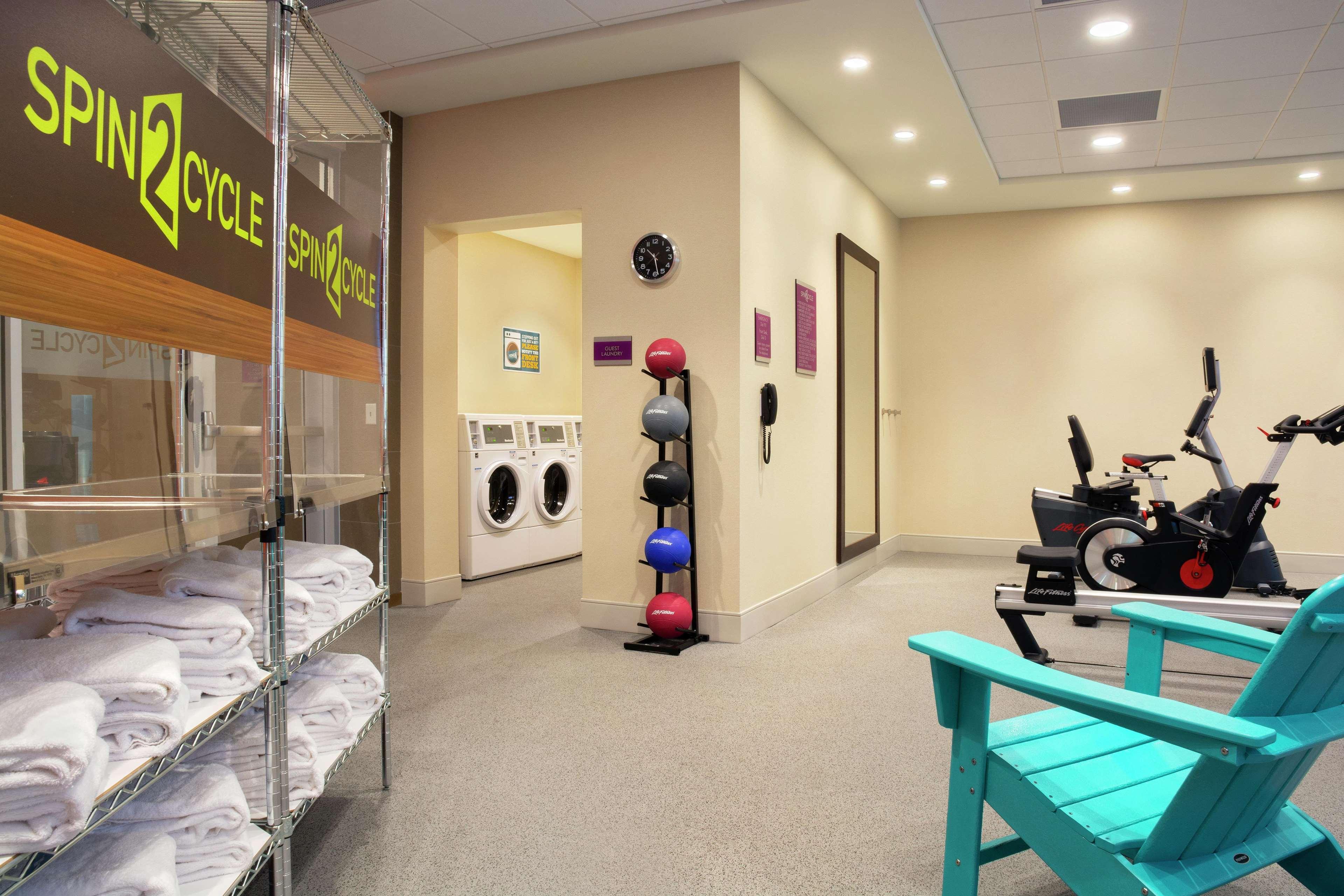 Home2 Suites By Hilton Indianapolis Greenwood Extérieur photo